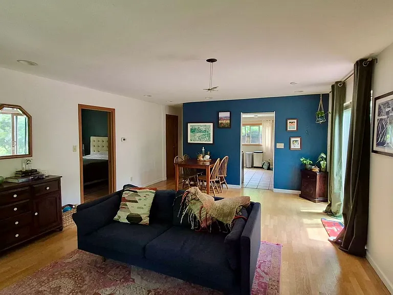 7330 SW 53rd Ave — Photo 6