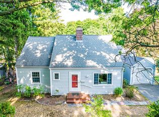 83 Main St, Winchester, MA 01890