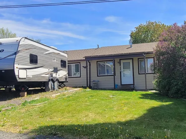 210 N C St, Albion, WA 99102