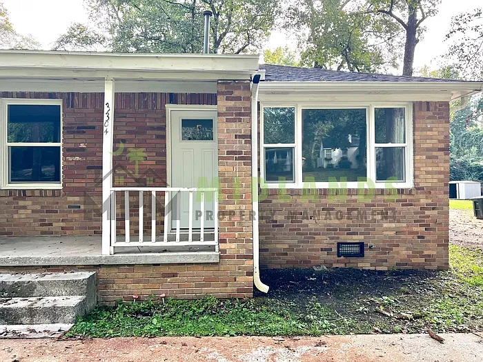 2 bed, 1.0 bath, 725 sqft, $1,150 — Photo 1