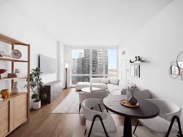 605 West 42nd Street image 1 of 24