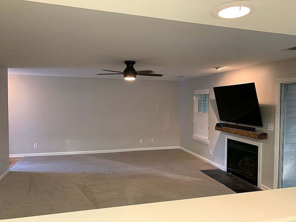 1st image of 1006 Ridgelake Dr