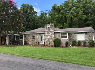 462 Franklin Heights Rd, Bassett, VA 24055