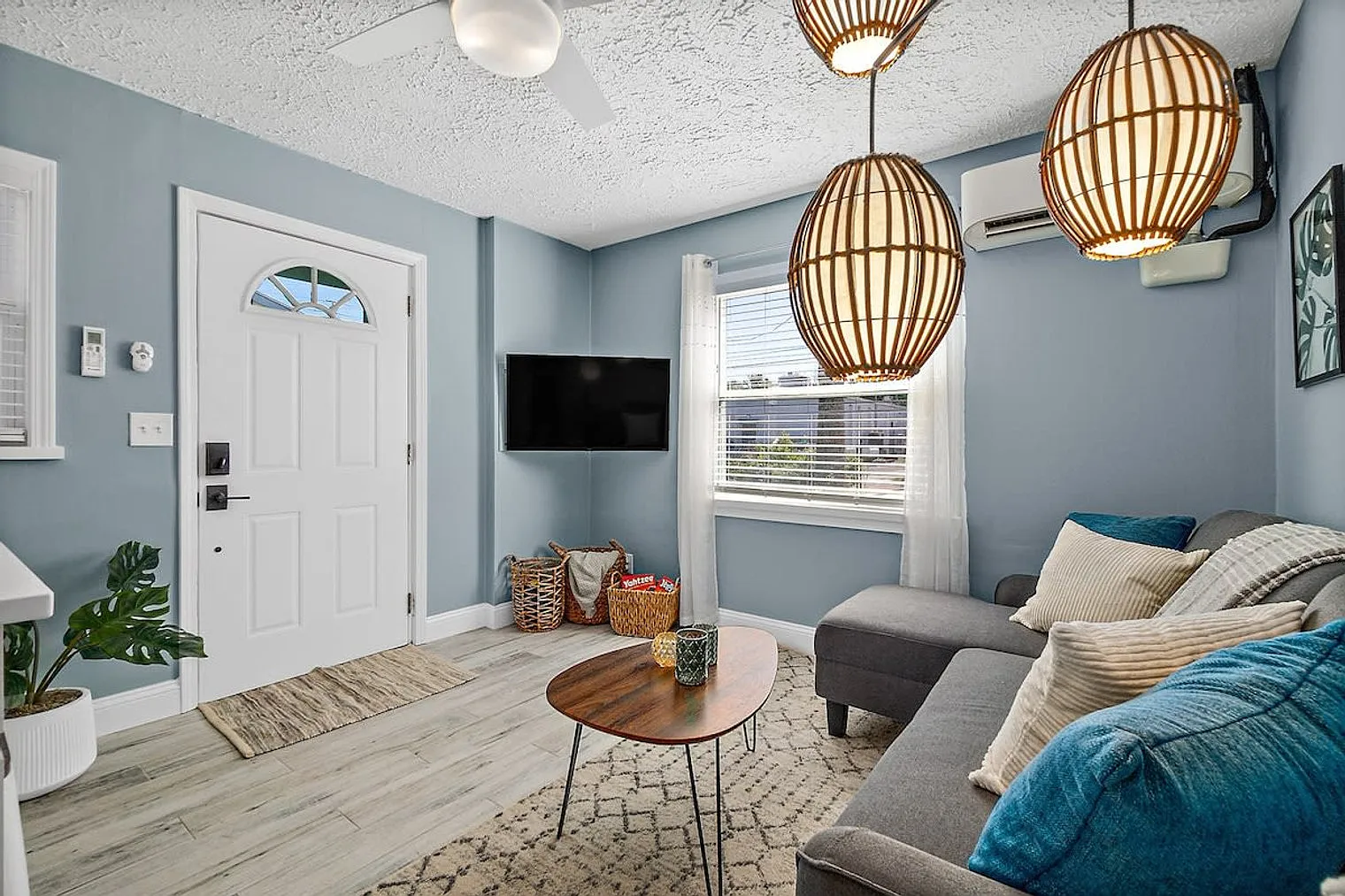 1 bed, 1.0 bath, 495 sqft, $3,670 — Photo 4