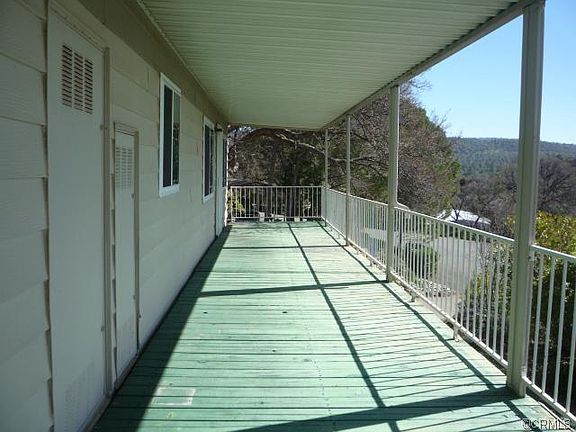 2nd image of 187 Kokanee Dr