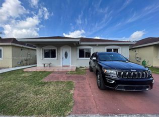 216 SW 15th Pl, Homestead, FL 33030
