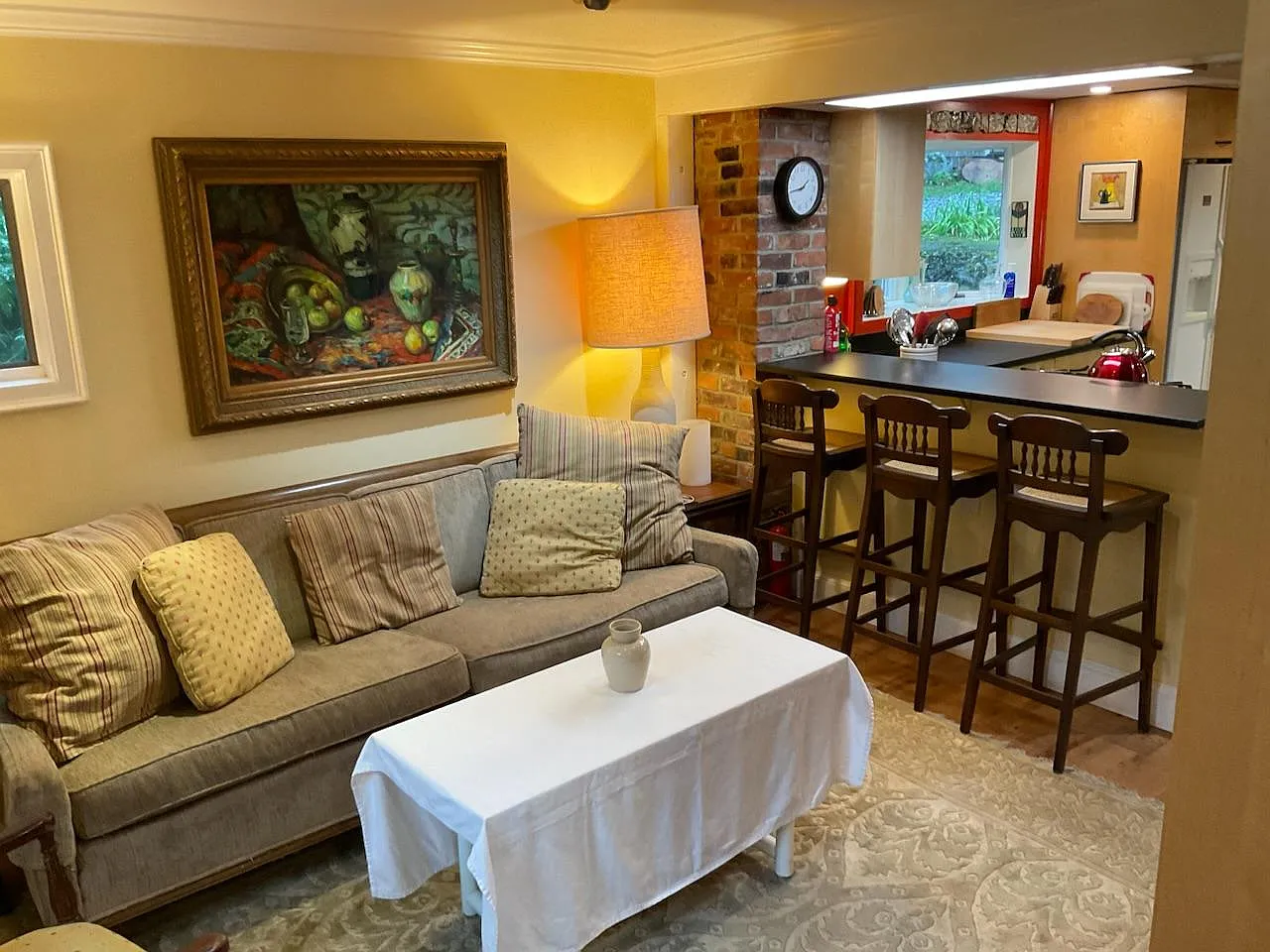 2 bed, 1000 sqft, $2,150 — Photo 3