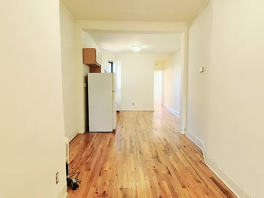 Rented by Ideal Properties Group | media 7