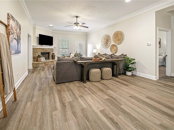 4th image of 4282 Rock Bend Dr