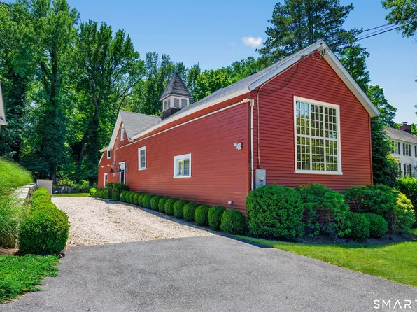 253 Tokeneke Road, Darien, CT 06820