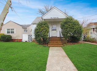 385 Monmouth Rd, Elizabeth, NJ 07208