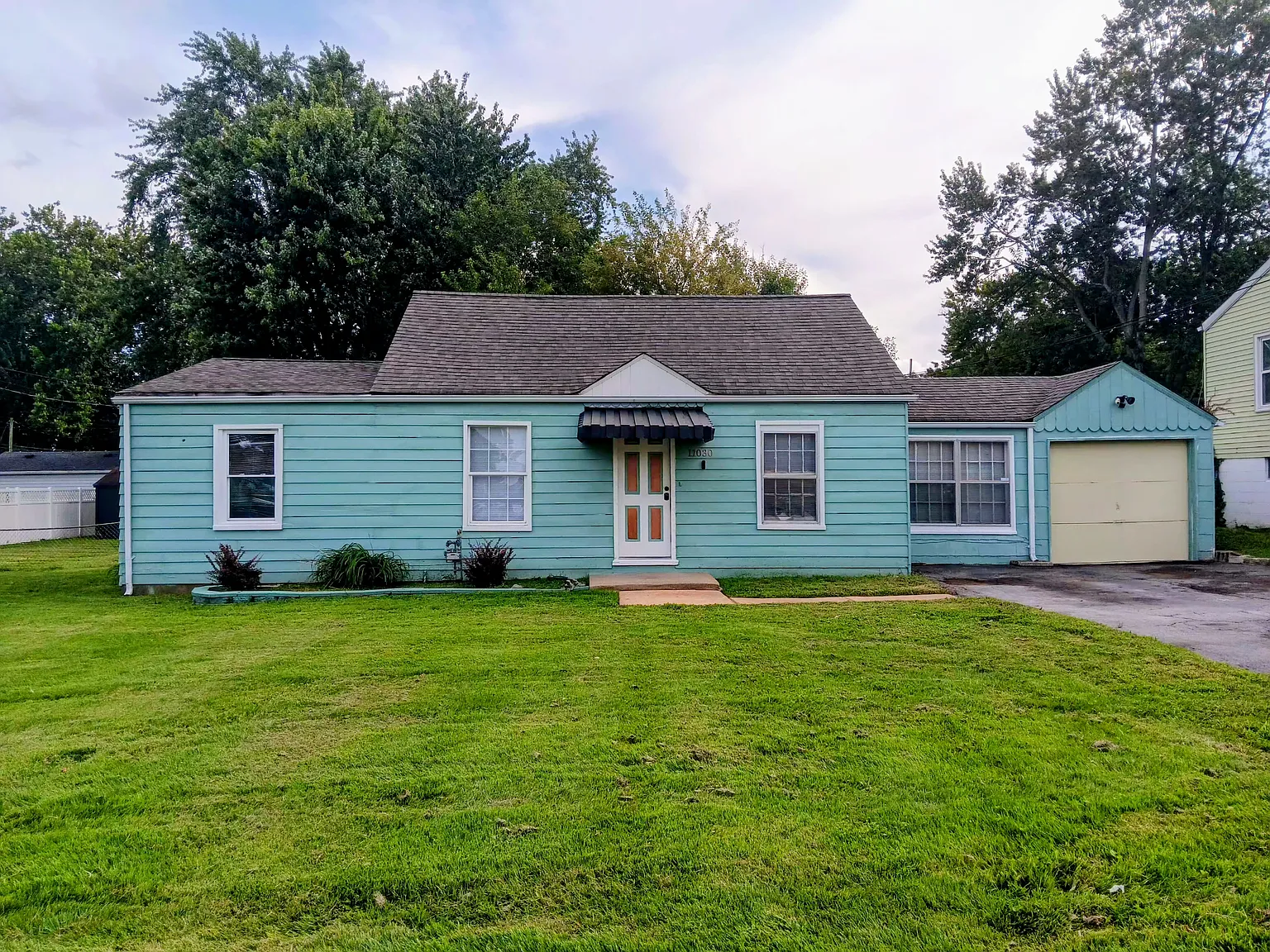 11030 Old Saint Charles Rd — Photo 1