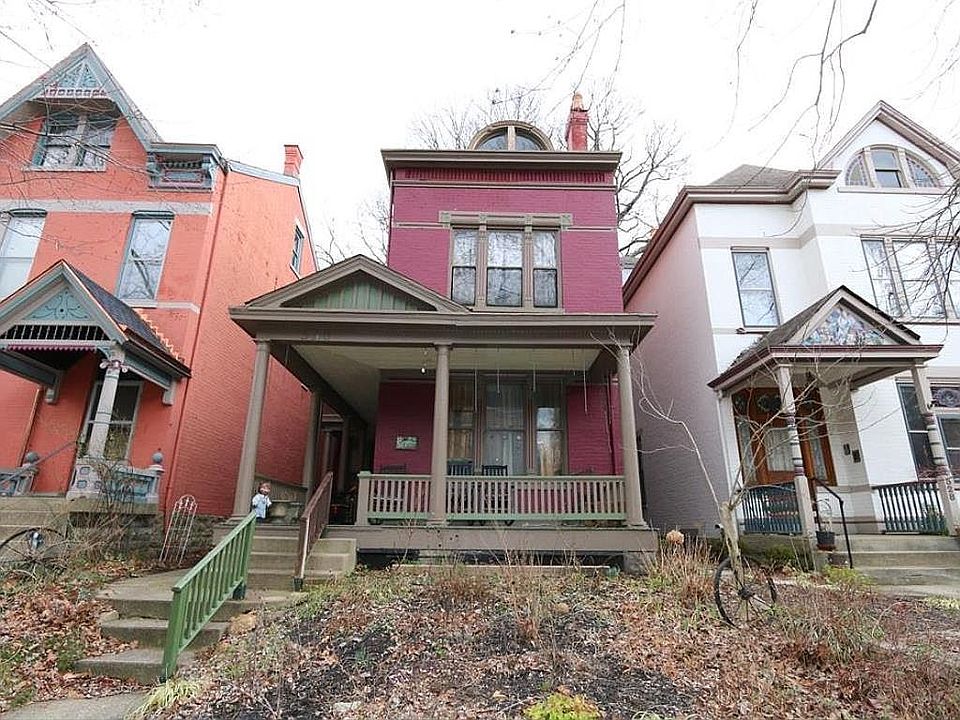 2nd image of 530 E 4th St
