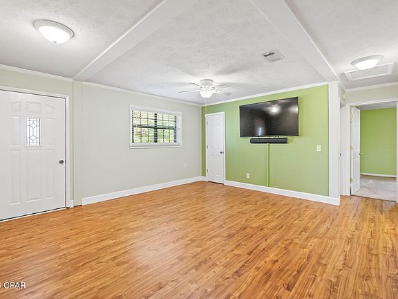 4th image of 720 Candy Kitchen Rd