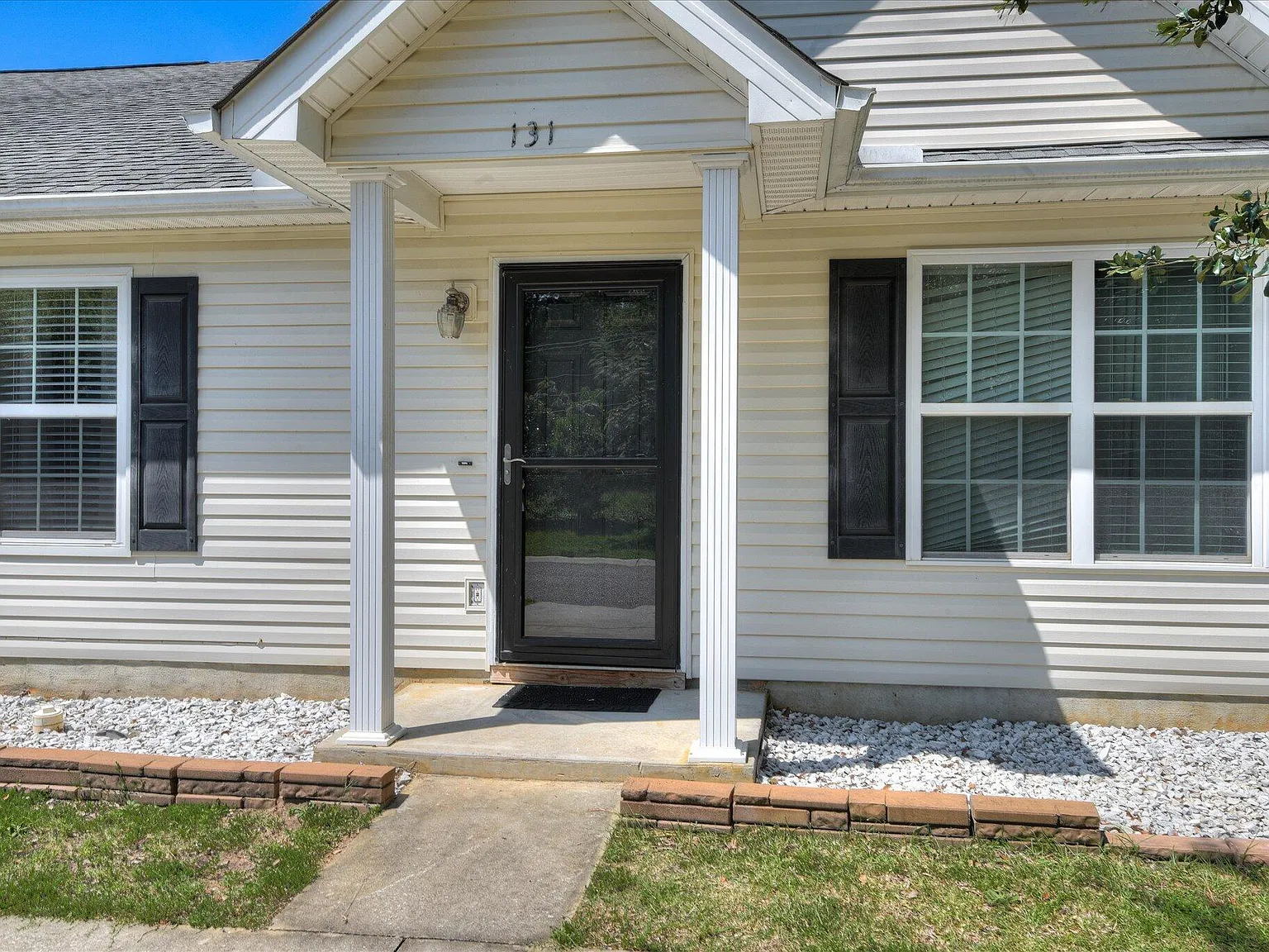 2 bed, 2.0 bath, 1092 sqft, $1,375 — Photo 4