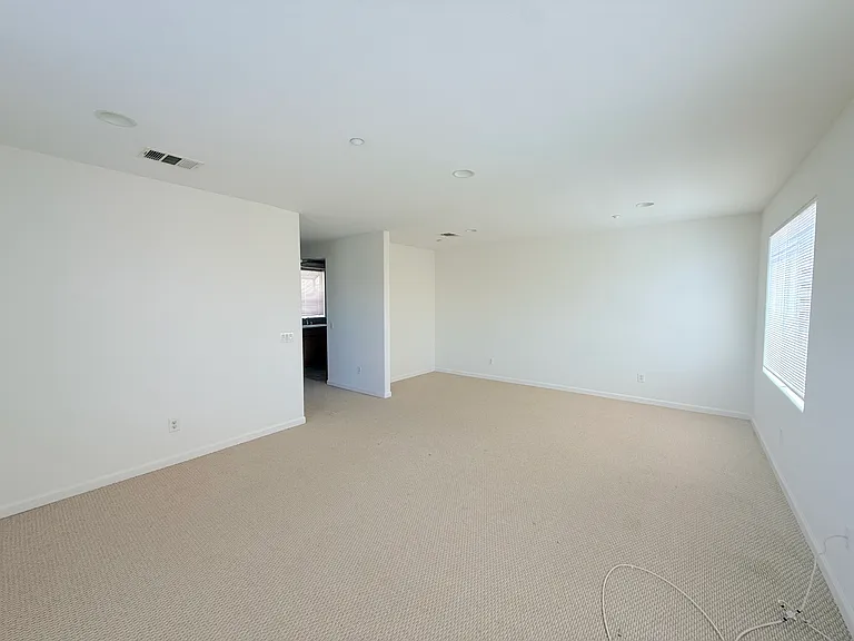 3317 Del Mar Ave #D — Photo 9