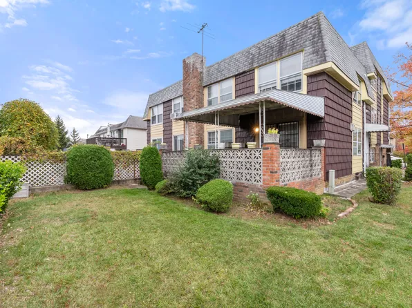 215-03 17th Avenue image 33 of 37