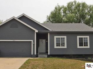 15119 Butler Ave, Omaha, NE 68116