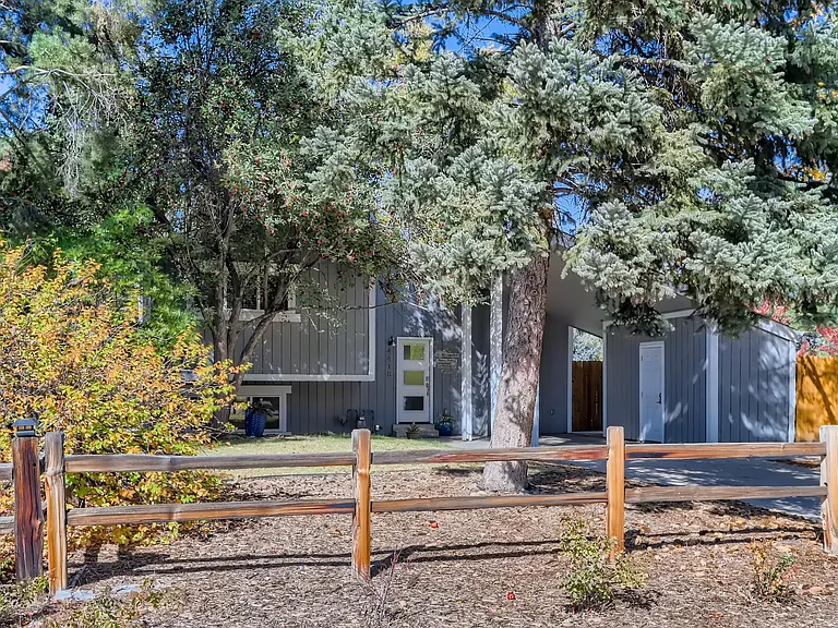 4418 Driftwood Pl — Photo 2
