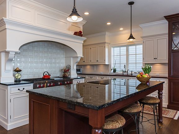 5th image of 9 Harbor Bluff Ln #9