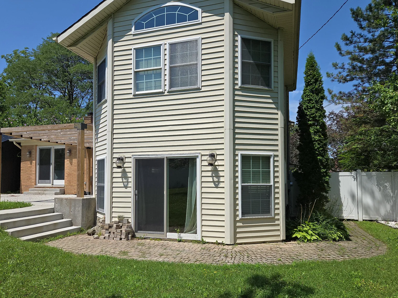 635 Cumberland Street - 1 — Photo 2
