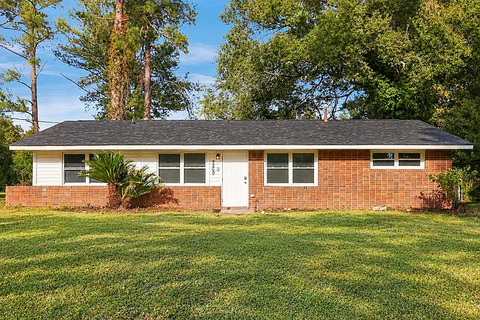 2269 Darlington Dr