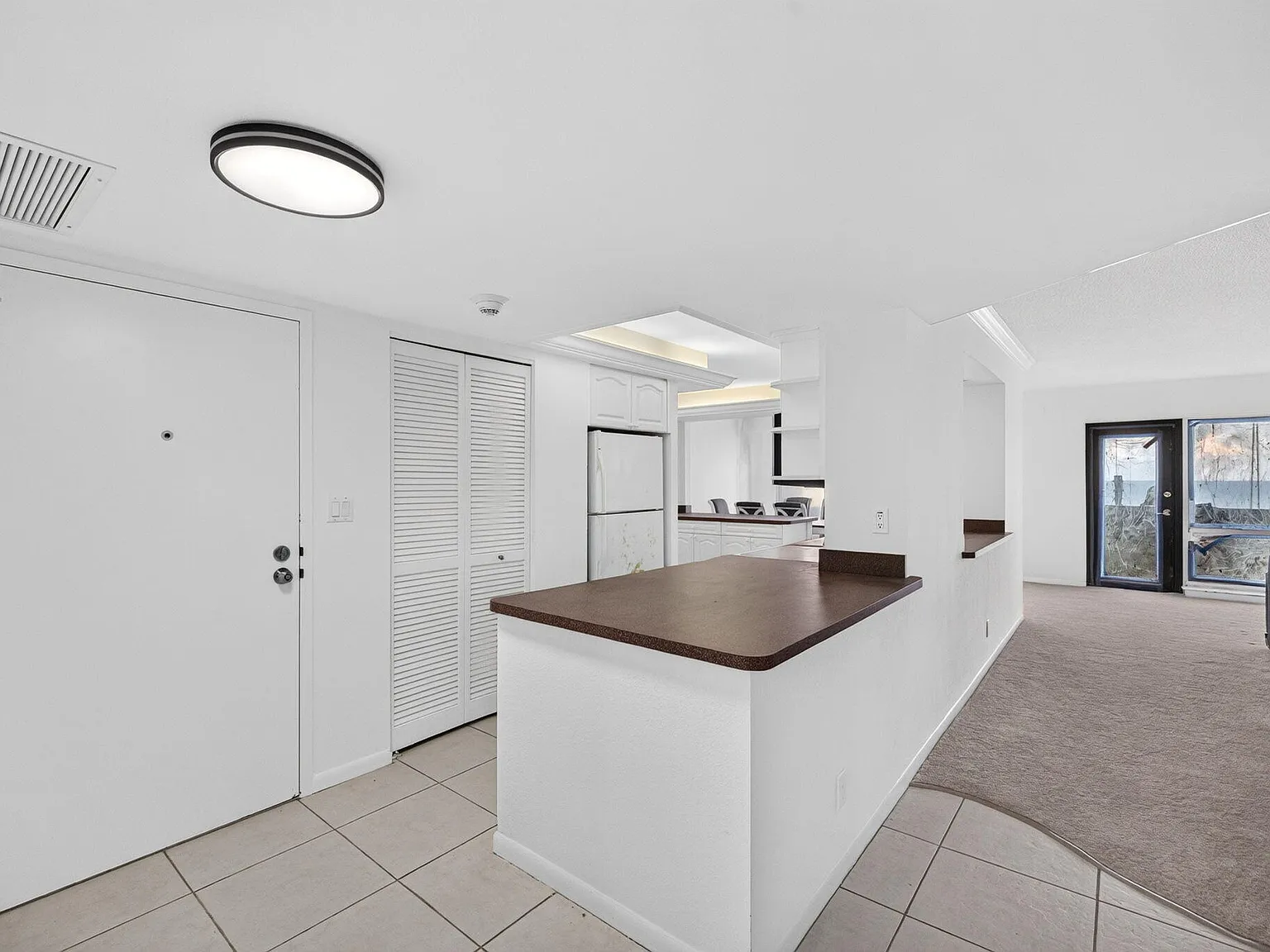 2 bed, 2.0 bath, 1700 sqft, $4,250 — Photo 4