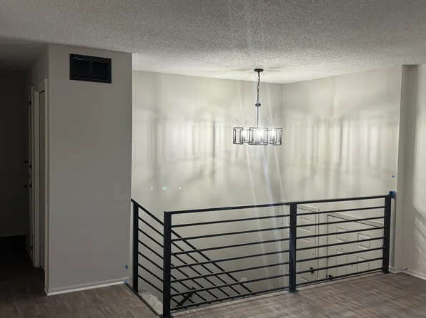 20375 Iberia Ave, Lakeville, MN 55044