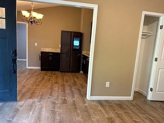 5th image of 6272 Creekford Dr