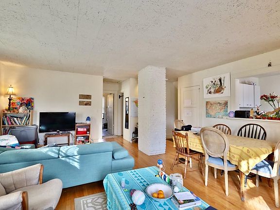 4th image of 1632 Madison Street