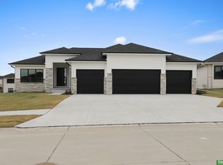 5509 N 212th Ave, Elkhorn, NE 68022