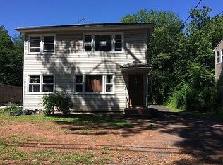 75 Wood Ave, Edison, NJ