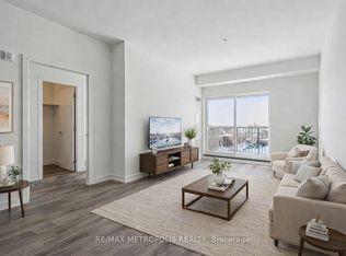 430 Essa Rd #422, Barrie, ON L9J0M1