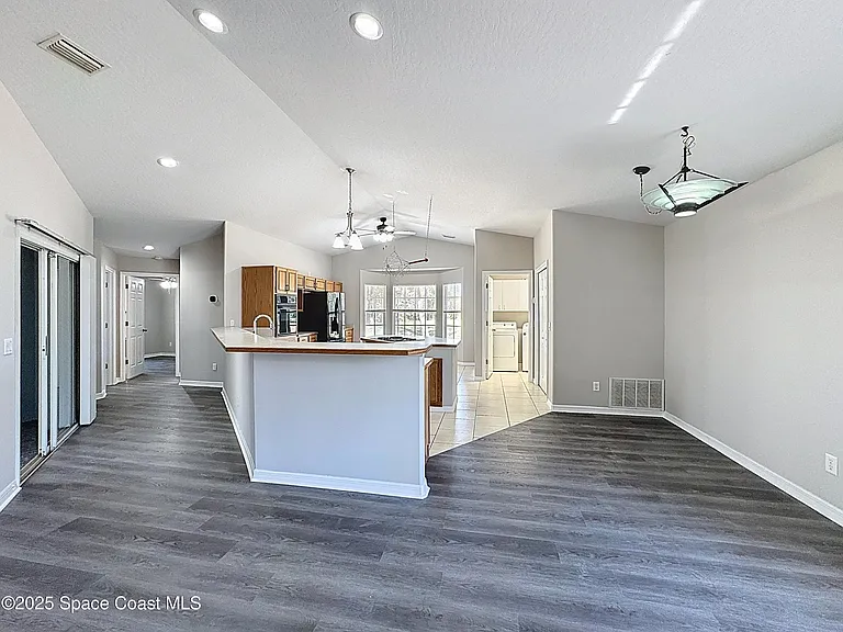 101 Cove Loop Dr — Photo 10