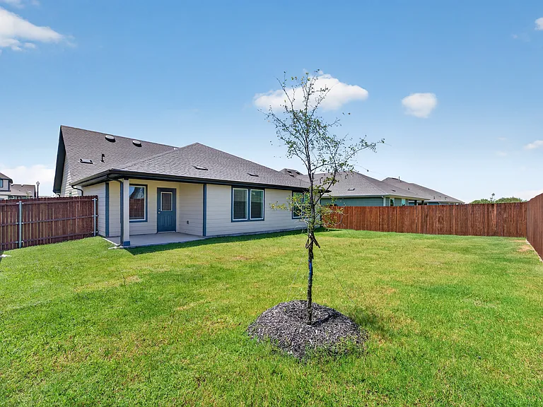728 Orchid Way — Photo 36