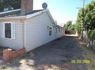 360 E Woodbridge Rd, Woodbridge, CA 95258