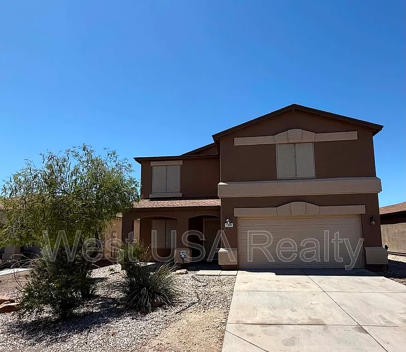 1261 E Dust Devil Dr