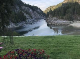 105 Lehigh Ave, Metaline Falls, WA 99153