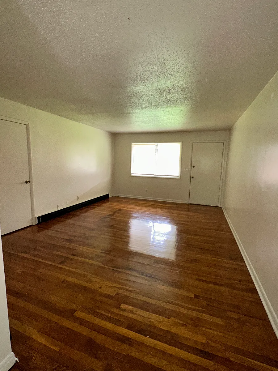 Building Photo - 925 Delmonte Dr #M-C