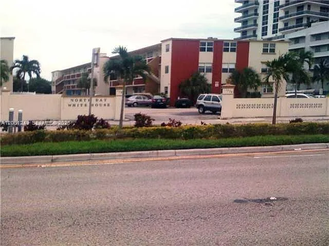 1780 79th Street Cswy #C309 — Photo 27