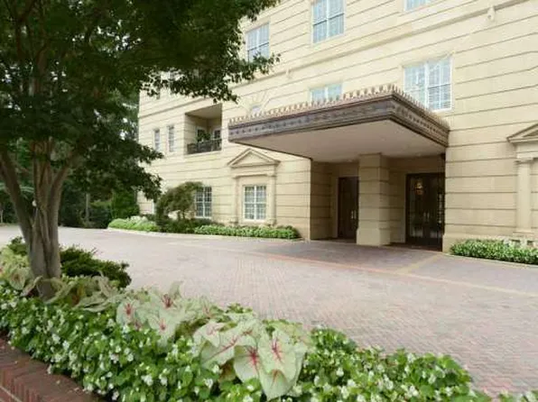 3657 Peachtree Rd NE, Atlanta, GA 30319