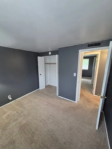 1820 Queenswood Dr #S — Photo 15