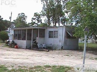 7961 Suncoast Dr, North Fort Myers, FL 33917