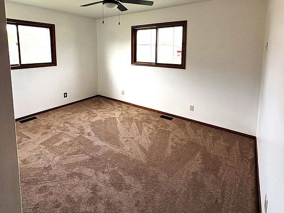5th image of 309 S Klein DRIVE
