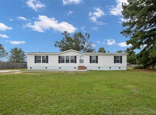 67 Apache Cir, Parkton, NC 28371