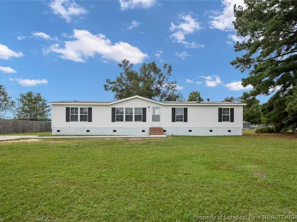 67 Apache Cir, Parkton, NC 28371