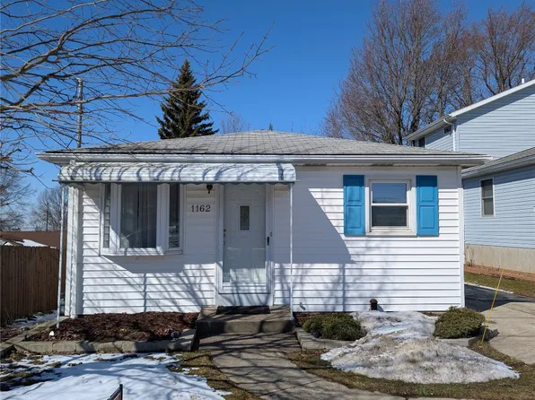 1162 Belleview Dr, Erie, PA 16504