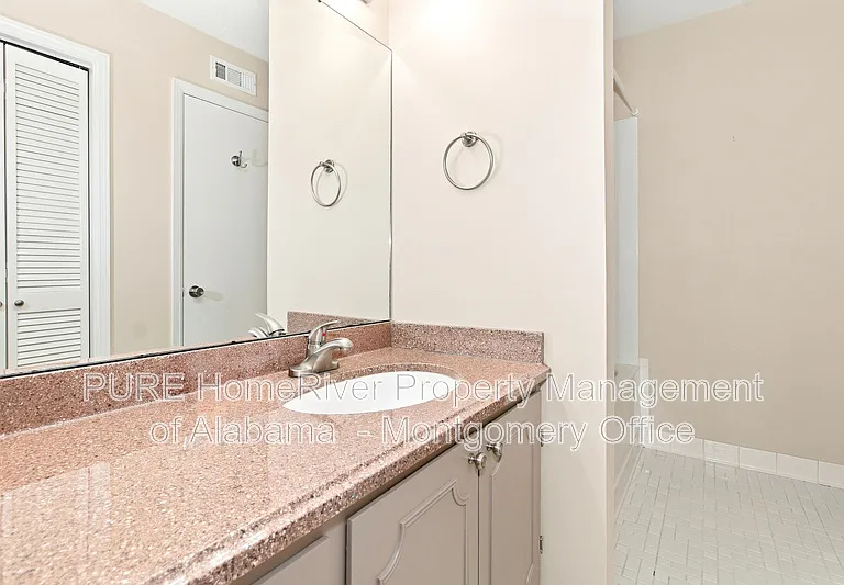 2500 Bell Rd — Photo 16