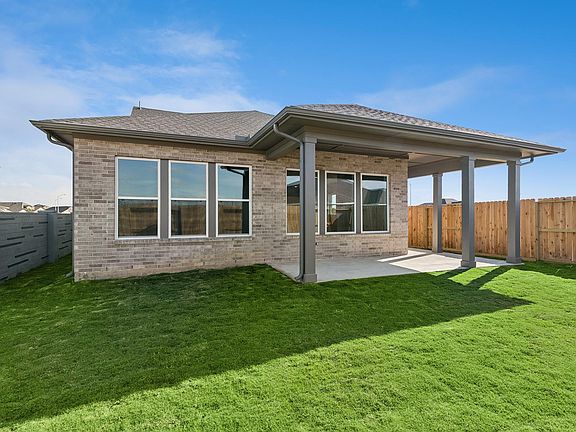 7th image of this home