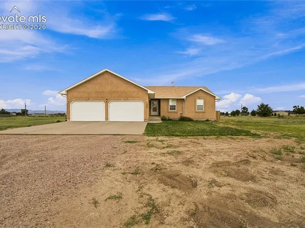 545 E Tidy Dr, Pueblo, CO 81007